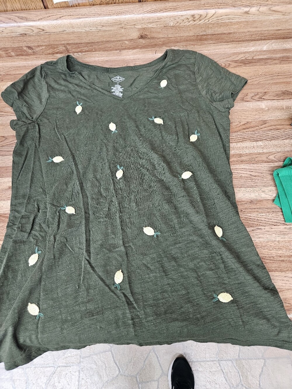 St. John's Bay Olive Green Short-Sleeve Tunic with Lemon Embroidery
